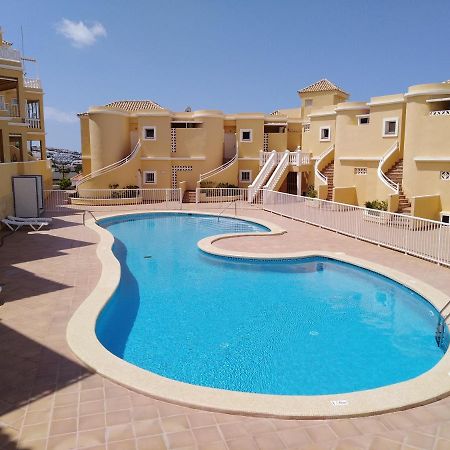 Apto. Pina De Mar أذيخي المظهر الخارجي الصورة