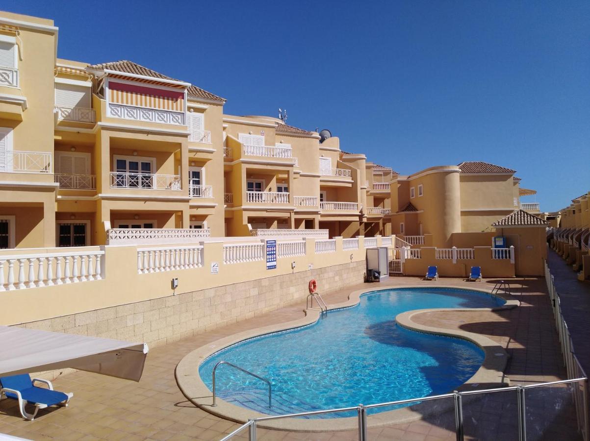 Apto. Pina De Mar أذيخي المظهر الخارجي الصورة