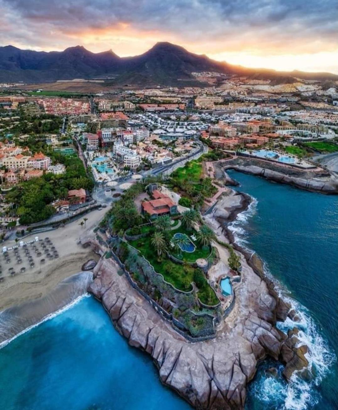 Apto. Pina De Mar أذيخي المظهر الخارجي الصورة